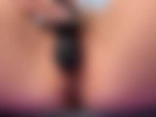 Live cam show with FixitKitty - Average on Gym Cam Girls