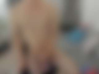 johnnykeyton8's Live Sex Cam Show