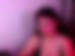 Live cam show with leannefoxy69 - Facial on Uber Horny