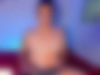 Live cam show with Missmegan - Black Hair on SinfulBabes