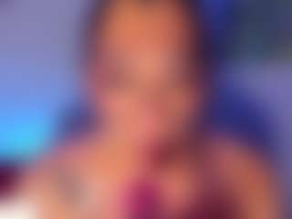 Live cam show with Missmegan - Brown Eyes on Camsoda