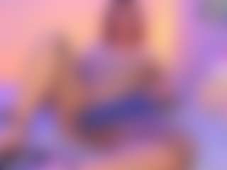 Live cam show with Missmegan - Drinking on CamwithHer