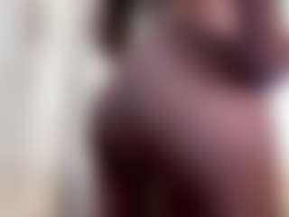 NellaTays's Live Sex Cam Show