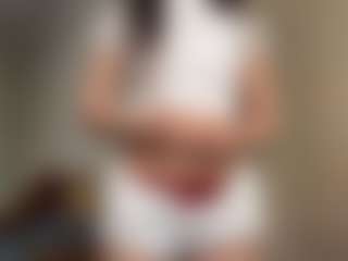 NellaTays's Live Sex Cam Show