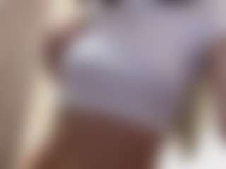 NellaTays's Live Sex Cam Show