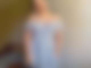 NellaTays's Live Sex Cam Show
