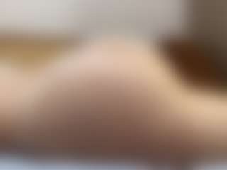 NellaTays's Live Sex Cam Show