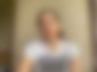 NellaTays's Live Sex Cam Show