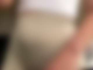 NellaTays's Live Sex Cam Show