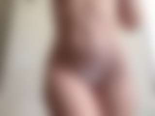 NellaTays's Live Sex Cam Show