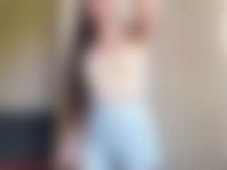NellaTays's Live Sex Cam Show