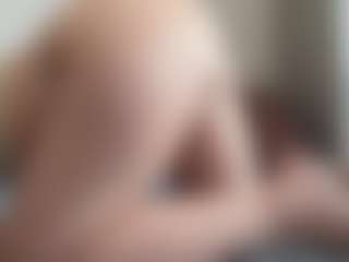 NellaTays's Live Sex Cam Show