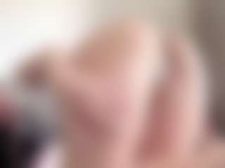 NellaTays's Live Sex Cam Show