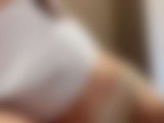 NellaTays's Live Sex Cam Show