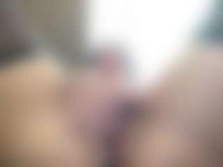 NellaTays's Live Sex Cam Show