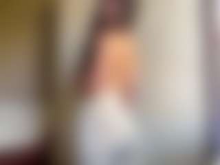 NellaTays's Live Sex Cam Show