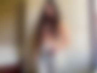 NellaTays's Live Sex Cam Show