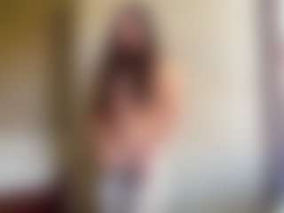 NellaTays's Live Sex Cam Show
