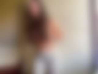 NellaTays's Live Sex Cam Show