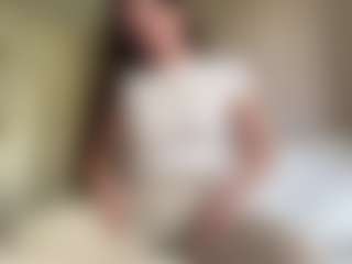 NellaTays's Live Sex Cam Show