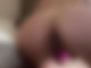 NellaTays's Live Sex Cam Show