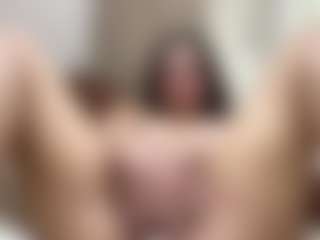 NellaTays's Live Sex Cam Show