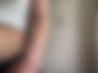 Show en direct avec NellaTays - Ass Bouncing sur Camsoda