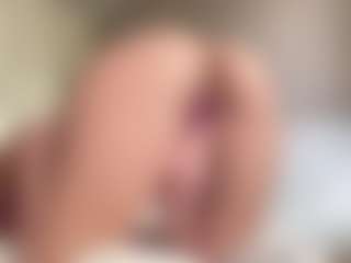 NellaTays's Live Sex Cam Show