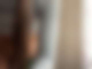 NellaTays's Live Sex Cam Show