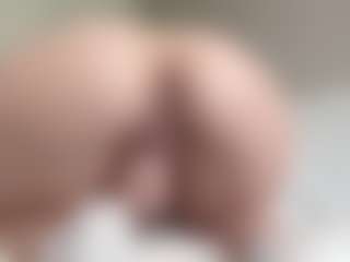 NellaTays's Live Sex Cam Show