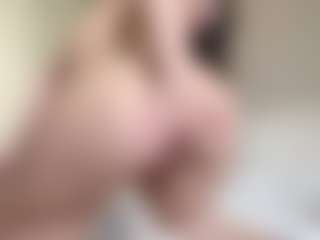 NellaTays's Live Sex Cam Show