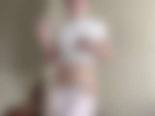 NellaTays's Live Sex Cam Show
