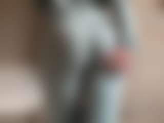 NellaTays's Live Sex Cam Show