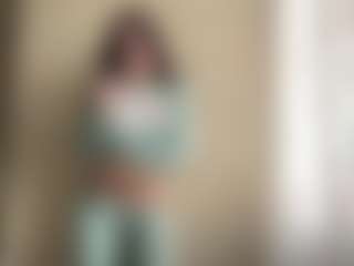 NellaTays's Live Sex Cam Show