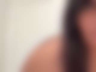 nicole627 MILF webcam performer live streaming