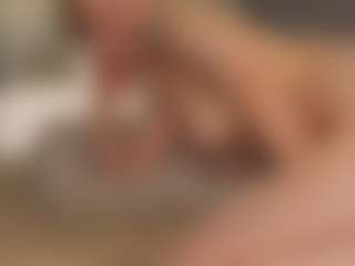 Live cam show with OlimpiaSchatzel - Skinny on Milf Play
