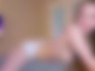 Live cam show with OlimpiaSchatzel - Public on Camsoda