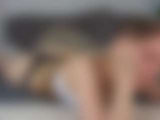 Live cam show with OlimpiaSchatzel - Erotic Dance on SmokeAndPoke