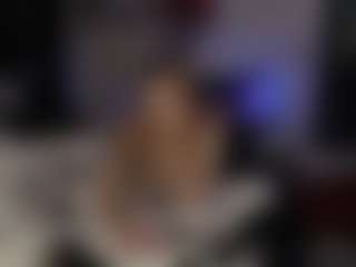 Live cam show with prettyfaceXO - Petite on mypornchat.com