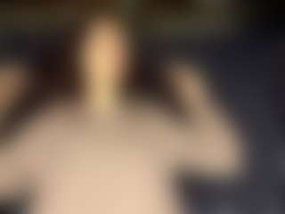 Live cam show with SenaEddinger - Young Adult on CamSodaAdn