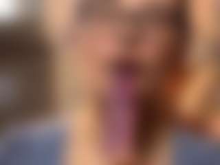 Shylittlemouth's Live Sex Cam Show