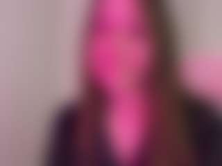 Live cam show with Nelly - Mature on CamClone