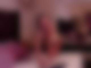 Live cam show with DeliaSmith - Thick on CamwithHer