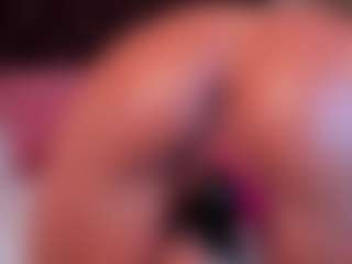 DeliaSmith's Live Sex Cam Show