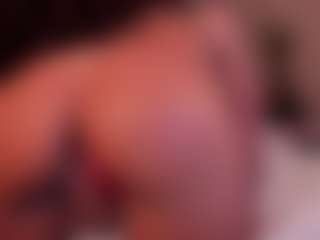 DeliaSmith MILF webcam performer live streaming