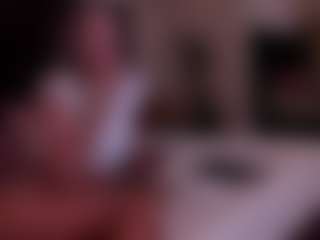 Live cam show with DeliaSmith - Pov on Gym Cam Girls