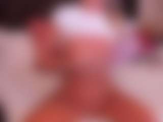 DeliaSmith MILF webcam performer live streaming