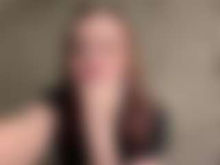 Live cam show with DomitilaSwaynos - Camel Toe on fuklive.com