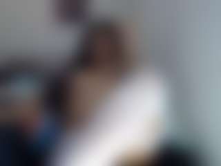 georgiaclaudett MILF webcam performer live streaming