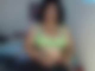 Live cam show with georgiaclaudett - BBW MILF on madthumbs